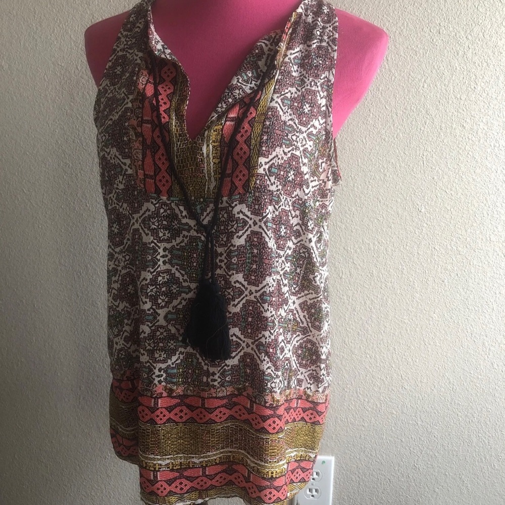 2/20 Red haute blouse size small
